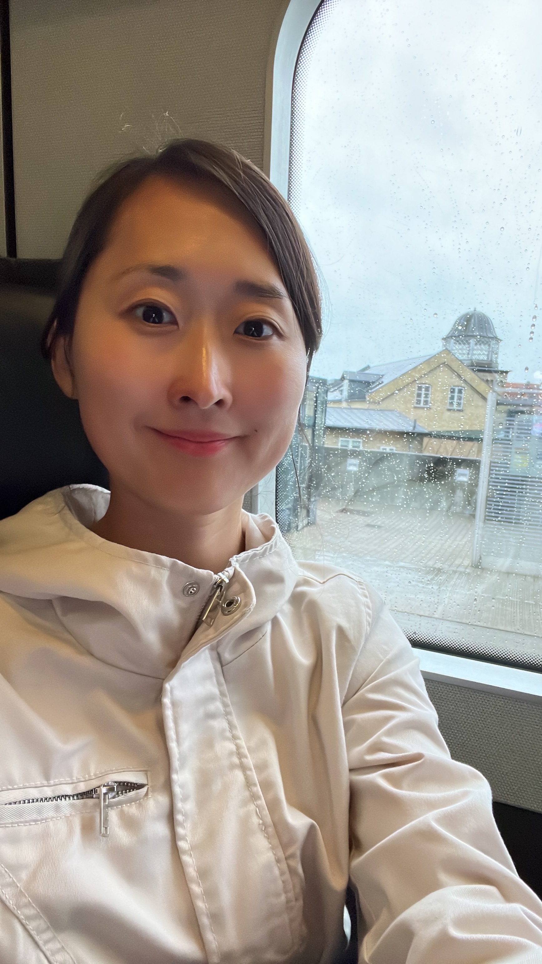 Profile Picture of Esther Hahyeon Kim