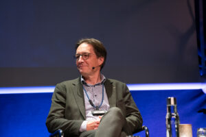 Danish internet pioneer turns a corner - Martin Bech's 40 years of service at DeiC